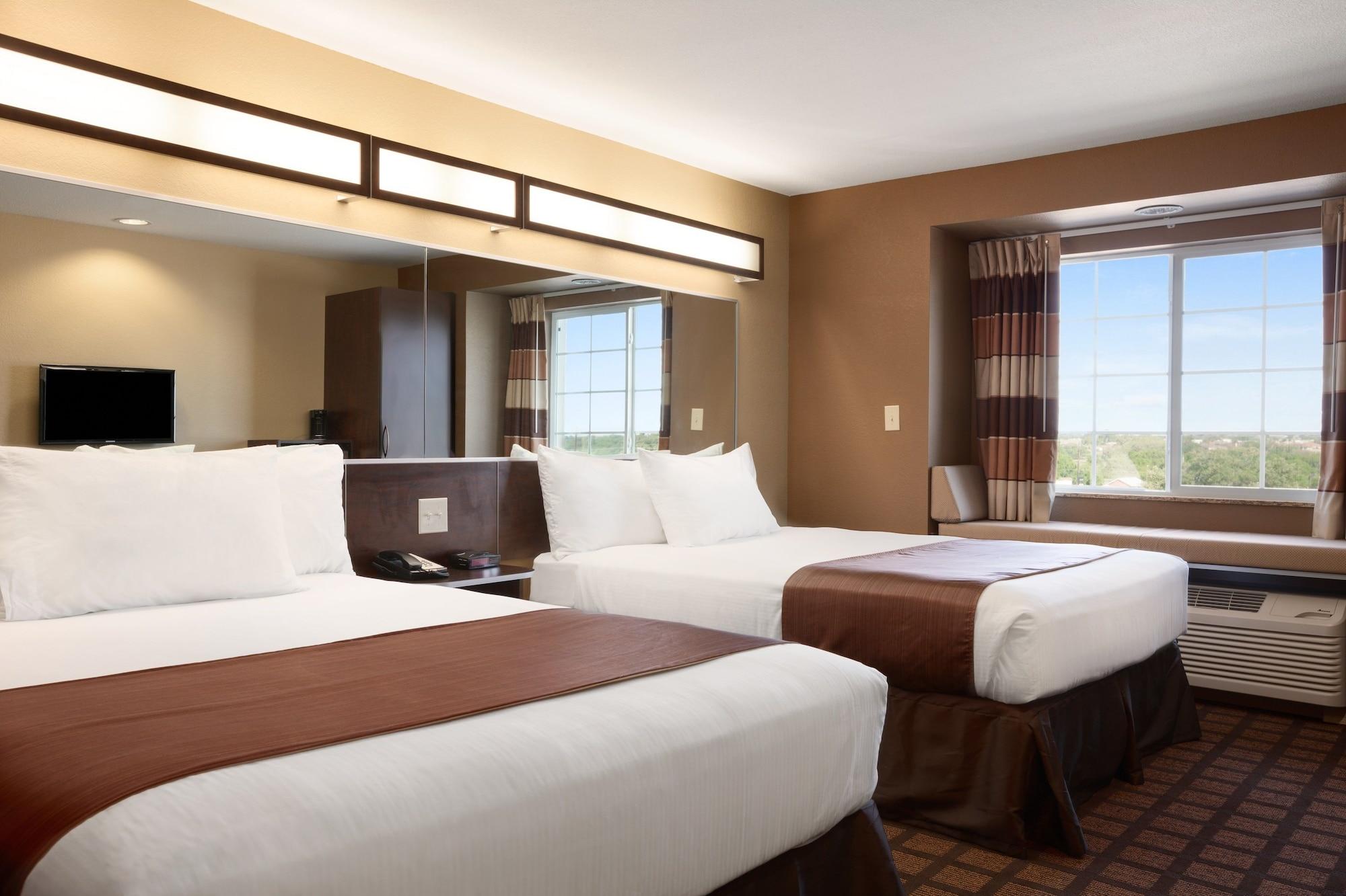 Garner Hotel Gonzales By Ihg מראה חיצוני תמונה