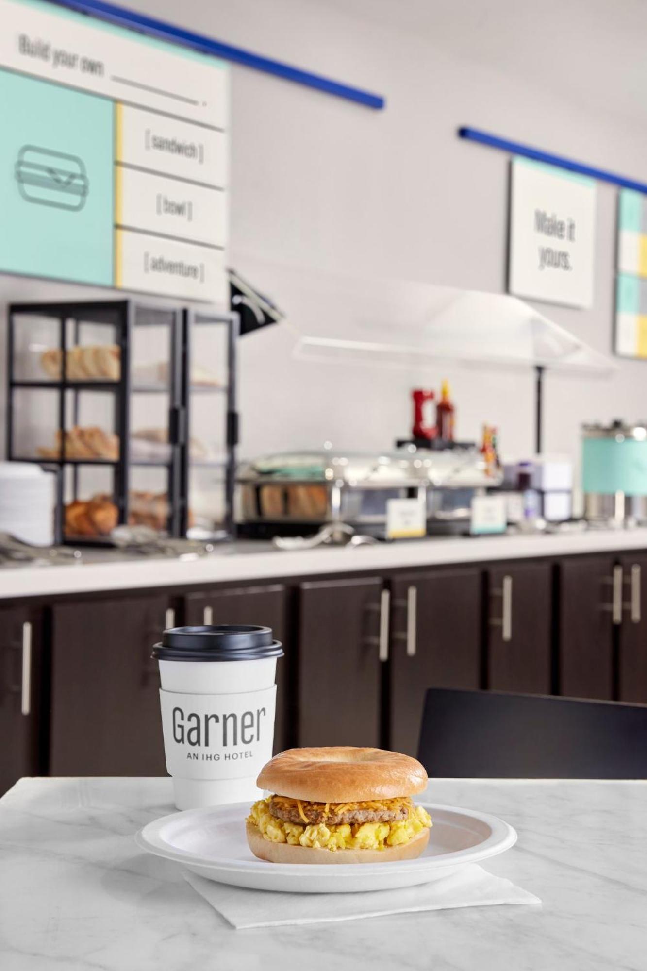 Garner Hotel Gonzales By Ihg מראה חיצוני תמונה