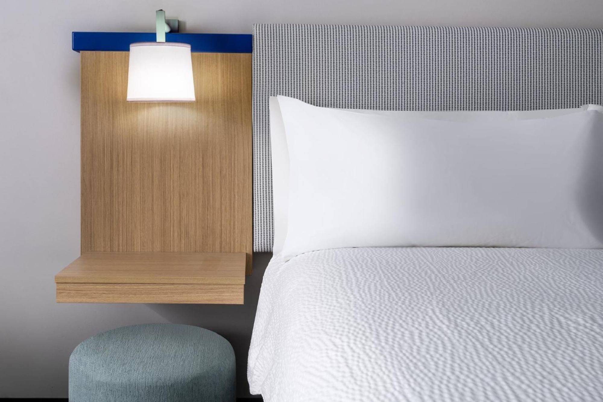 Garner Hotel Gonzales By Ihg מראה חיצוני תמונה